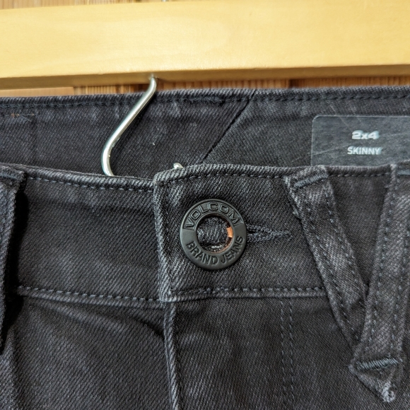 NWOT Volcom Mens 2x4 Skinny Jeans size 28 - Picture 3 of 5